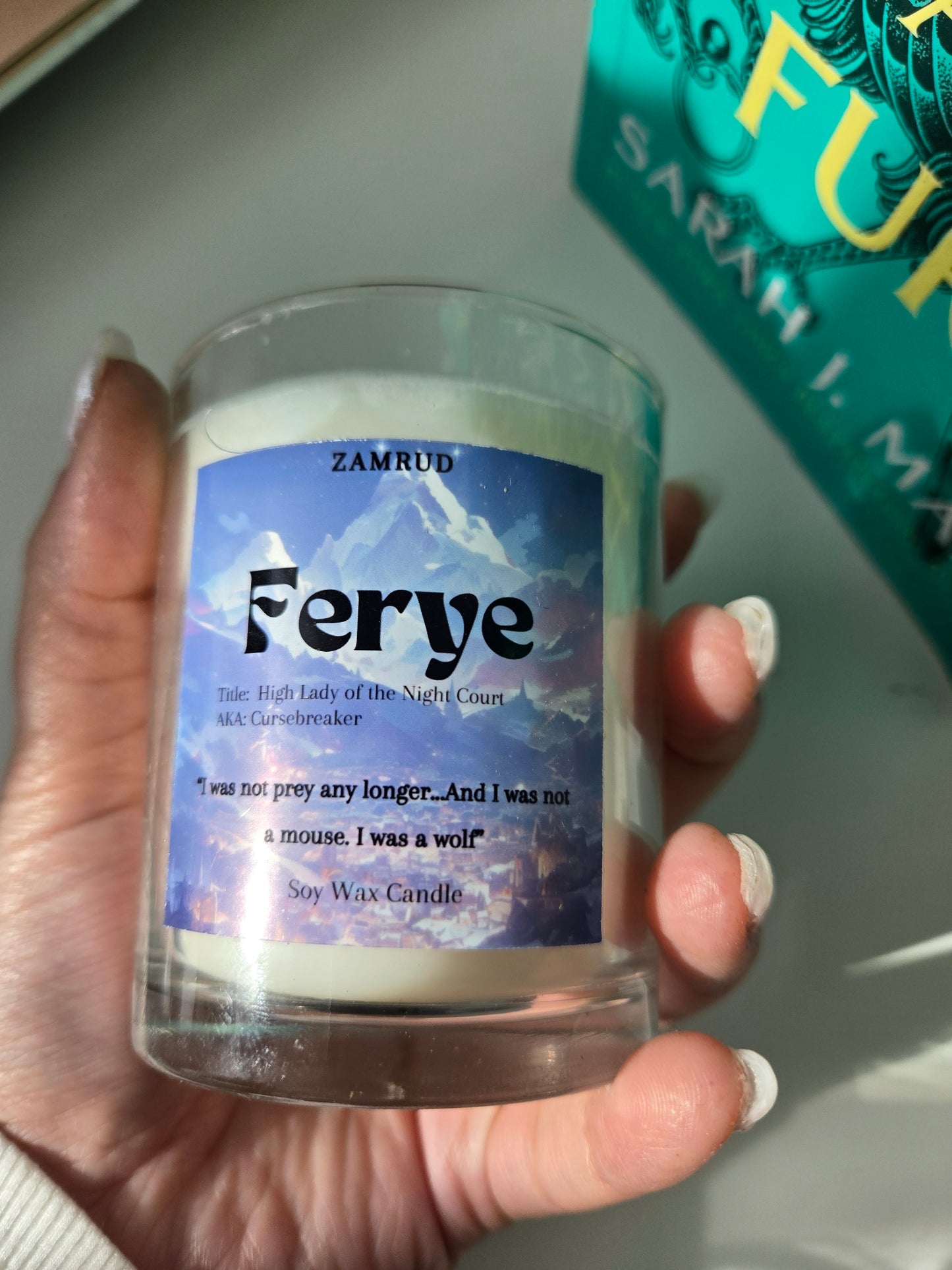 Feyre Candle
